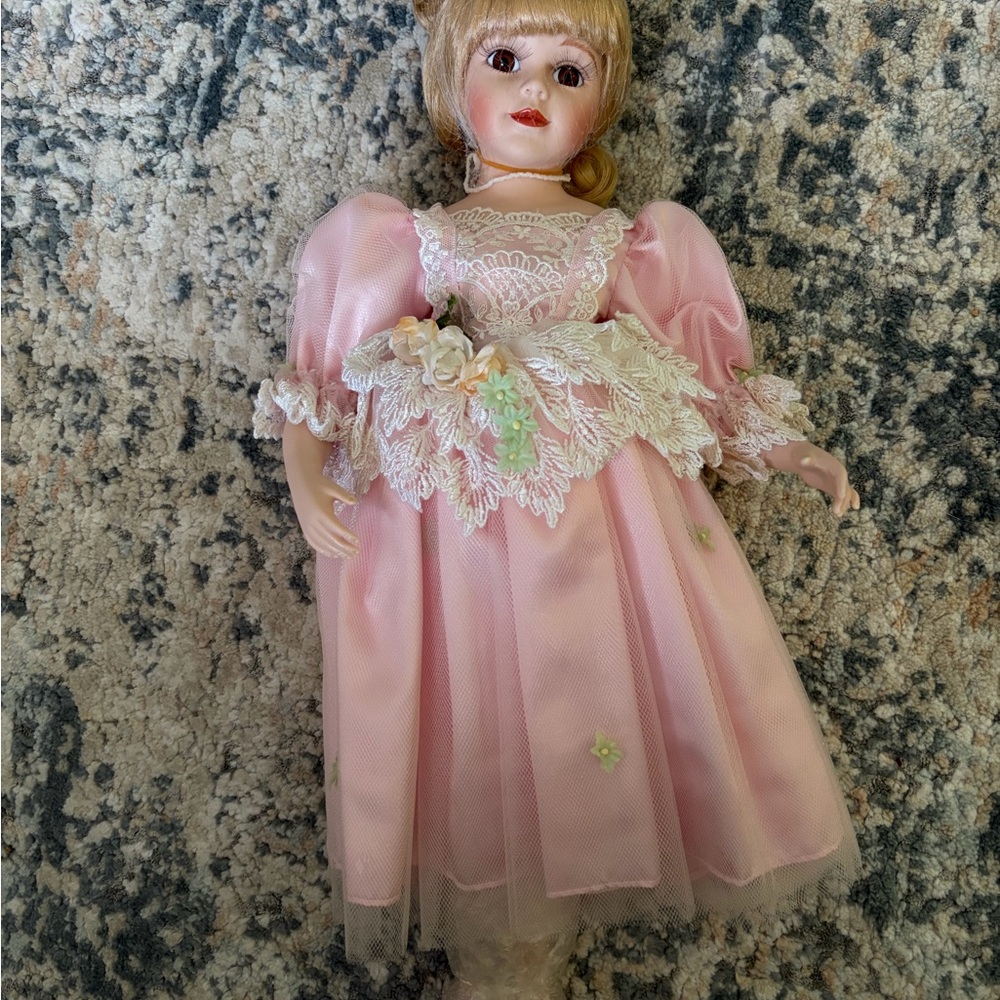 Elegant Pink Porcelain Doll Kingstate Dolls-Prestige Collection-Merry